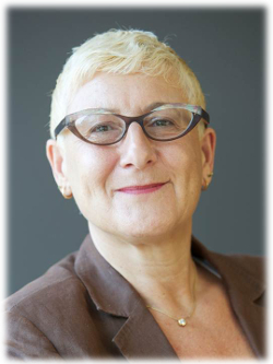 Head shot of Ellen Wexler